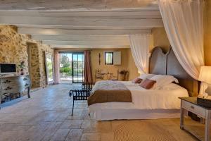 Maisons d'hotes Le Clos Saint Saourde : photos des chambres