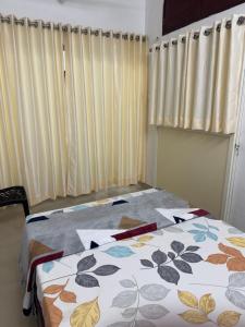 Golden Heights Apartments