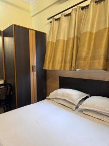 Ostro Inn 1BHK Service Apartment Shakespeare Sarani