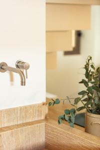 Sea Path VII Rethymno old town luxury Maisonette steps to beach