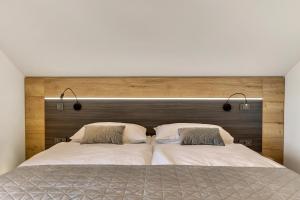 Apartmaji Kunej pod Gradom with sauna