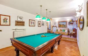 Cozy Home In Sarteano