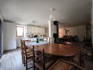 Maisons de vacances Gite La Vacale- 2 a 10 personnes : photos des chambres