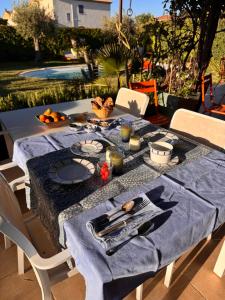 B&B / Chambres d'hotes La Bastide des Romarins : photos des chambres