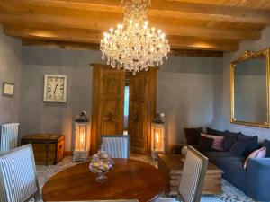 B&B / Chambres d'hotes Chateau de Morgenex : photos des chambres