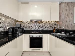 Spectacular Burj View from Infinity Pool