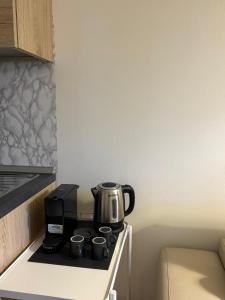 Crossroads Apartment