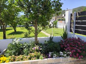 Νέος Πύργος Family Home