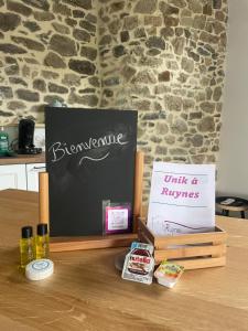 Maisons de vacances Unik a Ruynes : photos des chambres