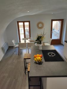 Appartements Les voutes de Pascaline, vue mer et montagne, Lama : photos des chambres