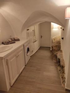 Appartements Les voutes de Pascaline, vue mer et montagne, Lama : Appartement 3 Chambres