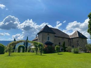 B&B / Chambres d'hotes Chateau de Morgenex : photos des chambres