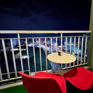 SKYLINE by JK Suites