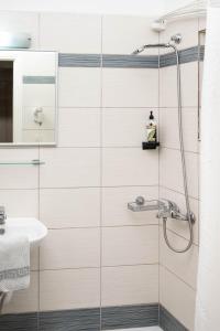 Konstantinos Hotel & Apartments 2