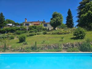B&B / Chambres d'hotes Maison Les Fraysses : photos des chambres