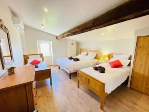 Maisons de vacances Mas D-en Portes : photos des chambres