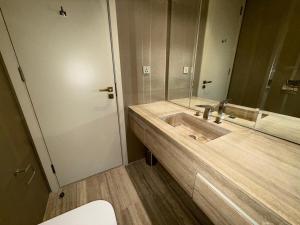 شقة فاخرة في برج داماك