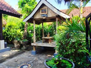 Giri Sari Guest House Pemuteran Bali