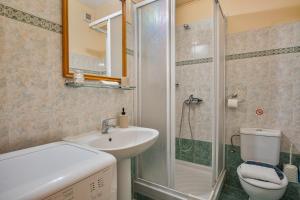 Tritsa House, 3-bedroom apt next to Corfu Town and airport