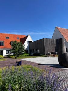 The Cotton Suites B&B