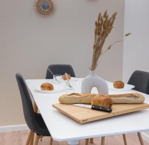 Appartements Semillon - Baignoire Balneo plein centre : photos des chambres