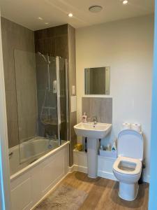 Spacious Erith Apartment