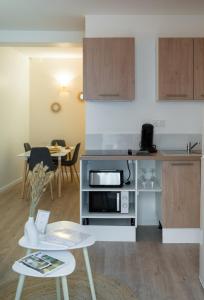 Appartements Semillon - Baignoire Balneo plein centre : photos des chambres