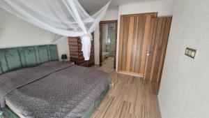 Schöne Ferienwohnung mit Pools