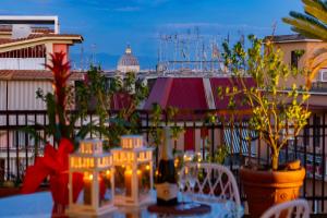 St Peters view penthouse 300 mt metro A stop