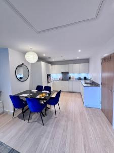 Posh 2 bedroom apartment with a Gym