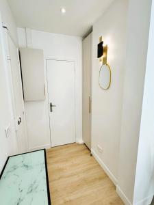 Appartements Appartement seduisant Paris - Clichy : photos des chambres