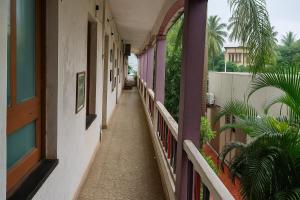 MTDC AFFILIATED The Castle A Luxurious Family Abode