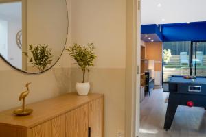 Designer Wandsworth flat -Hot Tub, PS5, Pool Table