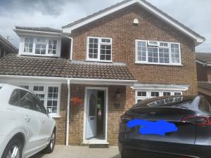 Silverstone - 5 Bed - Sleeps 10