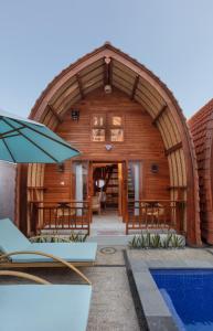 Luh Adi Villa 2, Modern Balinese Wooden house close to Uluwatu and some beaches