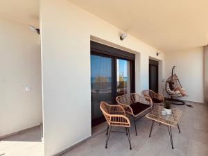 Aurora Seaside Luxury Suite