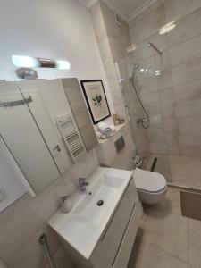 Milan Luxury Apartaments XI#cartier Tudor