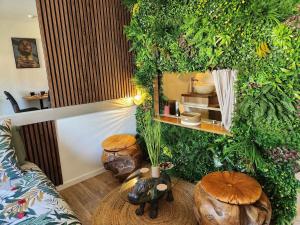 Appartements Loveroom African vibe : photos des chambres