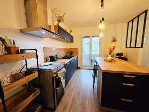 Appartements Maison paisible proche centre avec piscine : photos des chambres