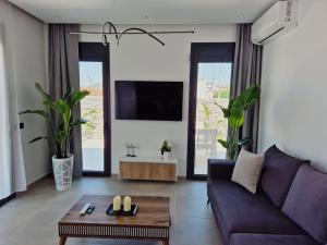 Azure Mirage Home Adults Only Private Seaside Villa w Garden and Parking