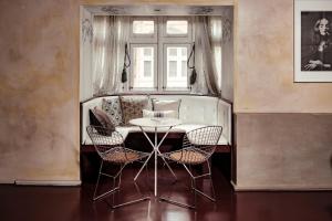 Valletta Nobile by VALLETTA SUITES - a 400-year-old designer apartment in Valletta