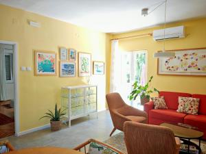 Petras House