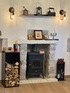 Ana & Angelo House Vuno Himare