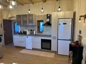 Ana & Angelo House Vuno Himare