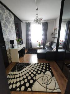 Blackapartment