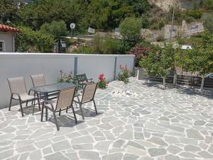 LV apartment-in the heart of Parga