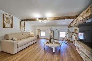 Appartements Charme, confort en centre-ville : photos des chambres
