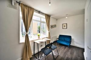 London E14 Poplar - Cosy 1 Bed Apartment for 3