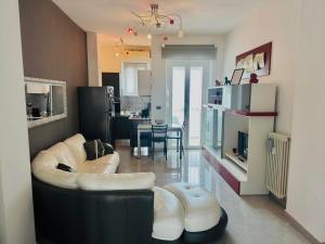 R&G House - Appartamento moderno vicino alla metropolitana - Modern apartment close to the metro
