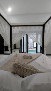 Casa Calma by Moo, Spacious 3BR Villa with Private Pool in Seminyak Bali